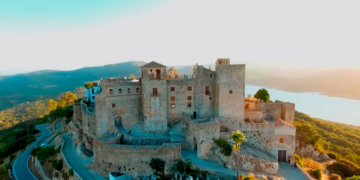 castillo-setenil-de-las-bodegas